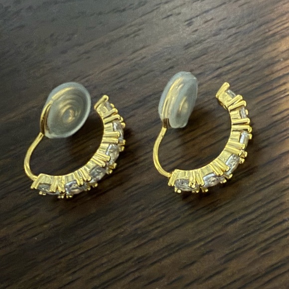 Elegant Gold Hoop Clip-On Earrings - Picture 3 of 5
